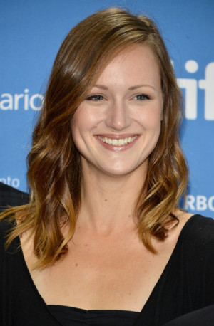 Kerry Bishé Actress Kerry Bishé attends the 'Argo' photo call during ...