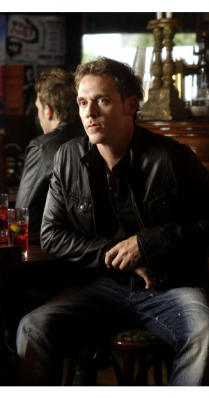 MV5BMTA4MDQyNjM0NjleQTJeQWpwZ15BbWU3MDgzMDI0NzM@._V1_SY1200_CR165,0 ...