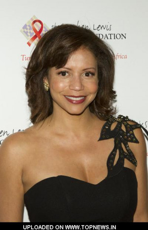 Gloria Reuben At The Stephen Lewis Foundations Hope Rising Benefit ...