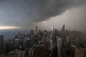 Storm dumps heavy rain on Chicago, knocks out power to 87k