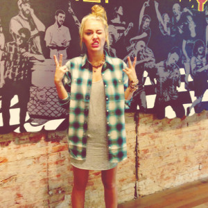 photography swag girls people film Black and White fashion tan summer ...