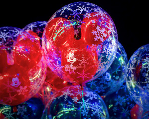 Disney – Mickey Balloons Holiday Style (Explored)