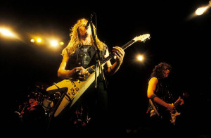 Metallica-metallica-32502641-800-525.jpg