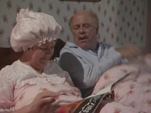 Keeping Up Appearances (UK) - 02x10 A Picnic for Daddy