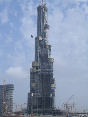 burj dubai dubai tower a supertall skyscraper under construction in