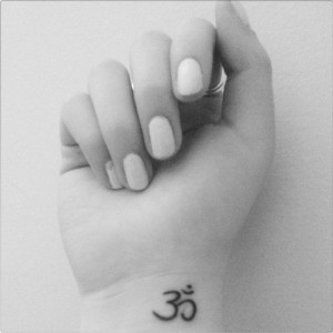 My first tattoo! The om symbol, written in Sanskrit, has an amazing ...