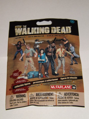 SDCC 2015 EXCLUSIVE WALKING DEAD COLLECTIBLE FIGURES PACKAGE sealed