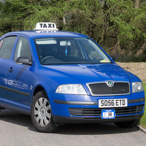 Airport taxis , Airport transfers Falkirk