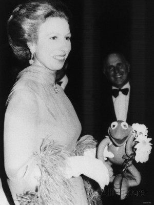 princess-anne-meets-kermit-the-frog-at-the-muppets-movie-premiere.jpg