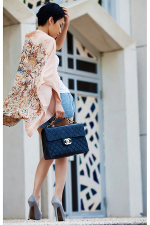 Wearing: Alexander McQueen cocoon shrug, F21 tank and shorts, YSL ...