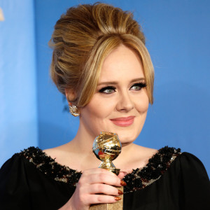 Adele Wins Golden Globe For Skyfall Theme Tune