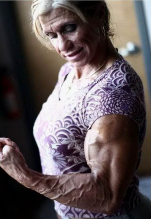Very Strong Woman (18 pics)