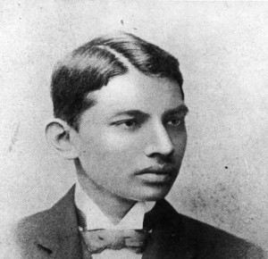 gandhi1