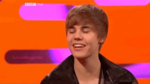 bites his lip, cute, justin bieber