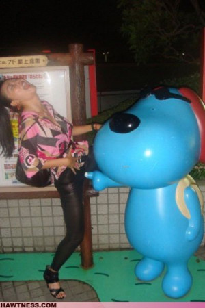 women9 - Women Behaving Badly