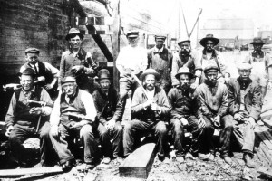 Erie Canal workers ----- | start | >>>>