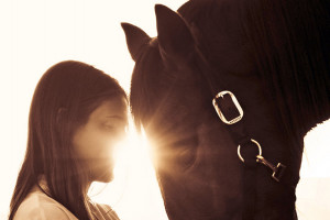EQUINE-THERAPY-KOELLE-SIMPSON-facebook