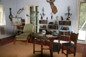 thomasville ernest hemingway kilimanjaro bed