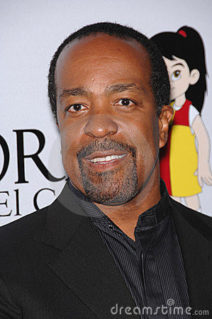 Robert Gossett at a fund raising gala to benefit Padres Contra El