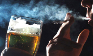People who both smoke and drink might get a greater reward, making it ...
