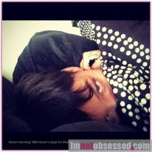 Are Rihanna & Chris Brown Playing Coy, Cuddling Under The Covers For ...