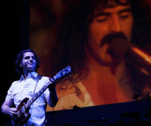 Dweezil Zappa performs in concert in Paris