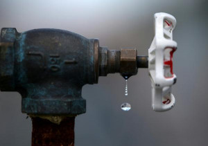 Water use plummets in drought-plagued California - Yahoo Singapore ...