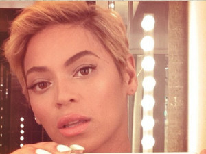 Beyoncé poste sur son compte Instagram des photos de sa nouvelle ...