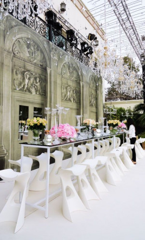 KONCORD stools, design by Karim Rashid for SLIDE. #white #wedding # ...