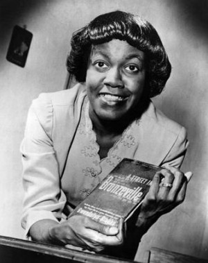 Gwendolyn Brooks with her Pulitzer prize winning book 