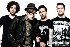 Fall Out Boy and Paramore Announce Major Summer Tour: Monumentor