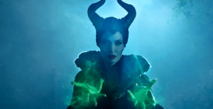 Angelina Jolie spreads her wings in new ‘Maleficent’ trailer