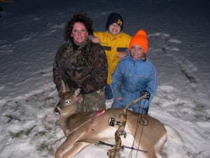 Sexy Woman Deer Hunting