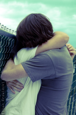 Romantic Cute Sad Alone Couple Love kiss Hugging Wallpapers