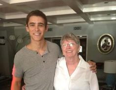 The Giver movie is actually happening! Here’s a photo of Lois Lowry ...