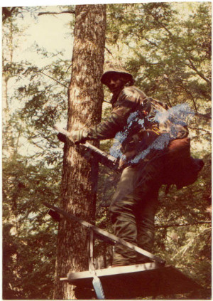 Baker Slim Jim treestand... pre hunting Camo days.Bill Jordan who?