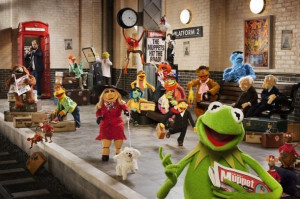 ... titles muppets most wanted characters miss piggy kermit the frog rizzo