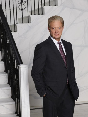 Jeff Perry as Cyrus in Season 4 - Scandal