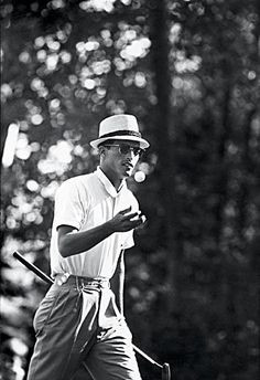 Chi Chi Rodriguez.....Stylish dresser.....How to look like a player ...