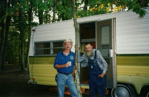 Tim and Popcorn Sutton together at the Moonshiner's Jamboree