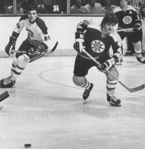 1973 photo of Bobby Orr and Peter Mahovlich during a playoff game ...