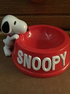 Snoopy dog dish