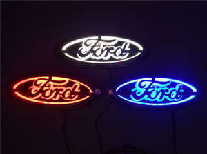 5D Car Logo Light LED Badge Auto Lighting Emblem Labels 14 5cm X 5 6cm