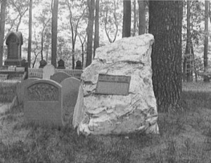 ralph waldo emerson s grave sleepy hollow concord mass