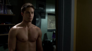 Photo Never Back Down The Beatdown Starring Dean Geyer