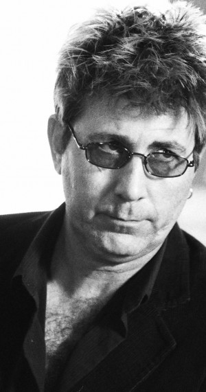 MV5BMTk3MTE3MTQ2N15BMl5BanBnXkFyZXN1bWU@._V1_SY1200_CR590,0,630,1200 ...