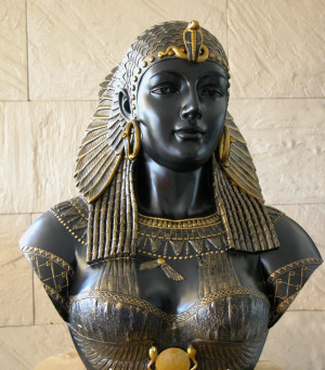 Queen Cleopatra – an Exotic Beauty to Ensure Power