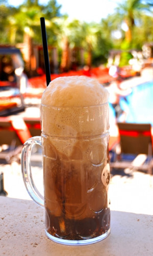 Frangelico Float Mix That Drink