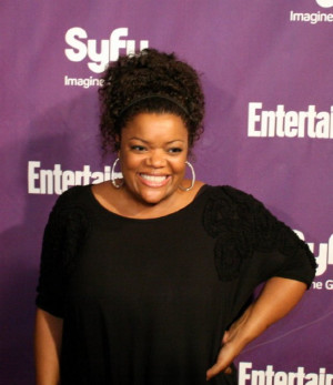 Quotes by Yvette Nicole Brown