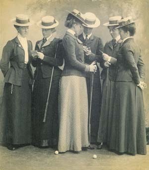 Women Golfing - 1905 (Middle Class Dress)